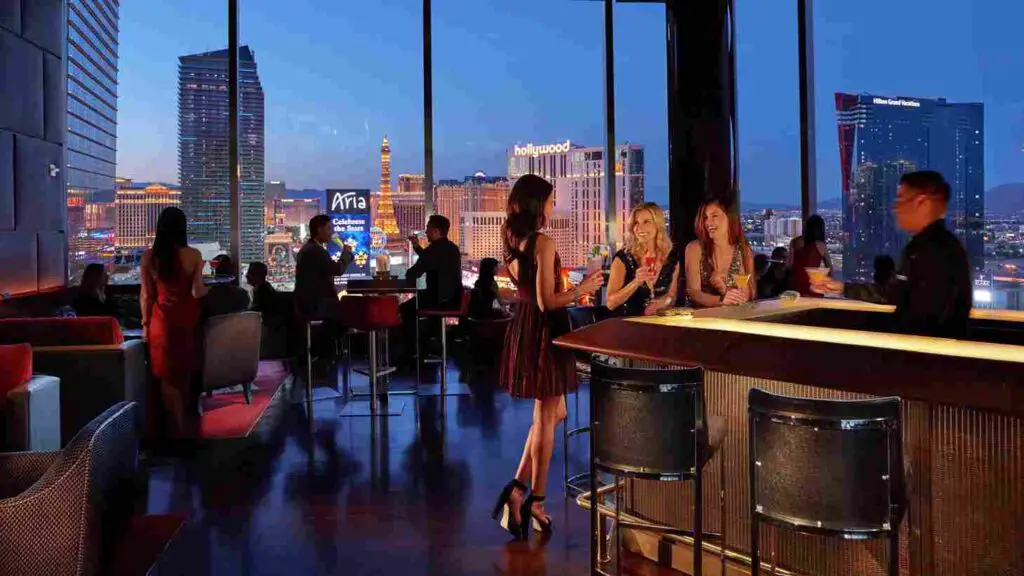 Sip in Style at Skybar at Waldorf Astoria