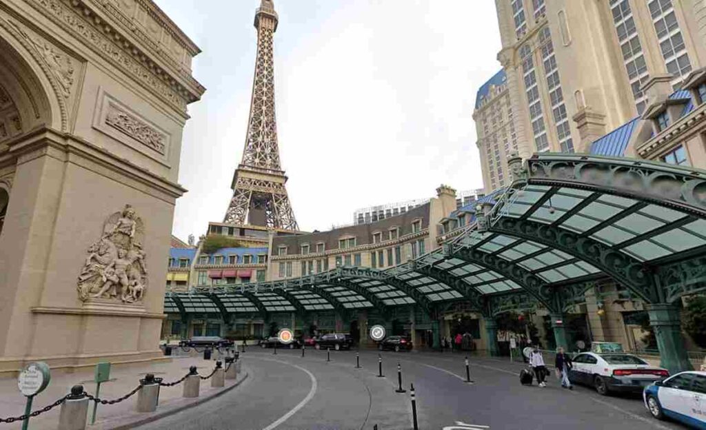 Parking of Paris Las Vegas