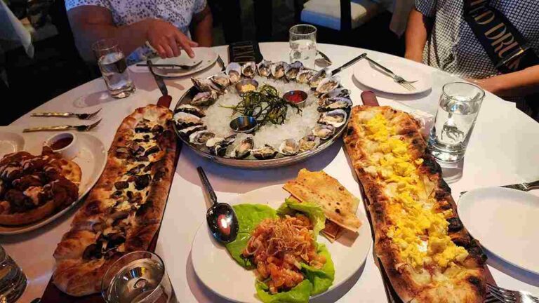20 Affordable Best Brunch On Las Vegas Strip: Don’t Miss (2026)