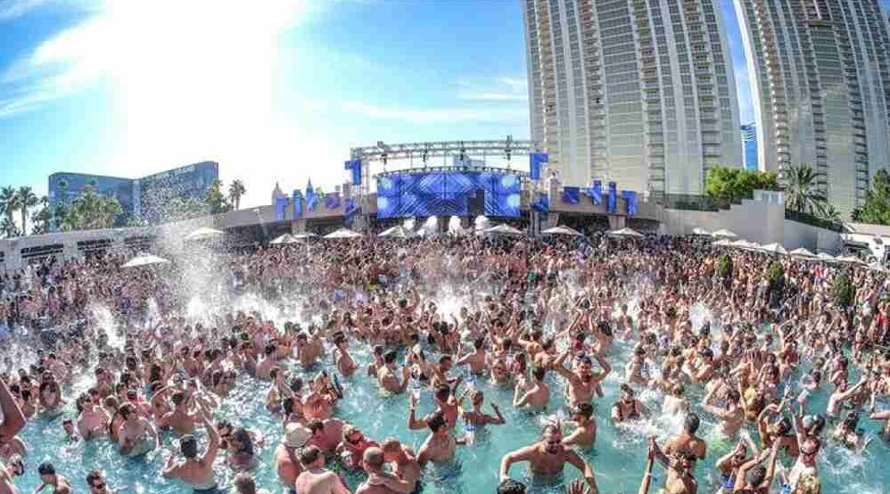 MGM Grand pools party
