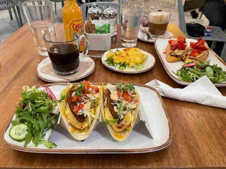 16 Must Try Best Breakfast In Las Vegas On The Strip (2026)