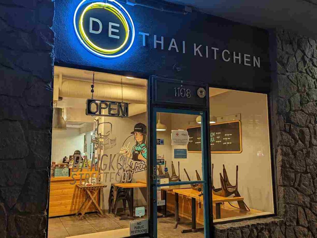 D E Thai Kitchen