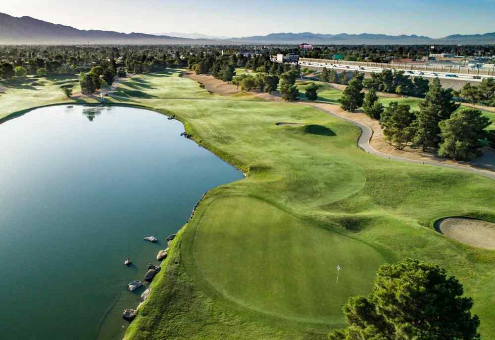 Desert Pines Golf Club