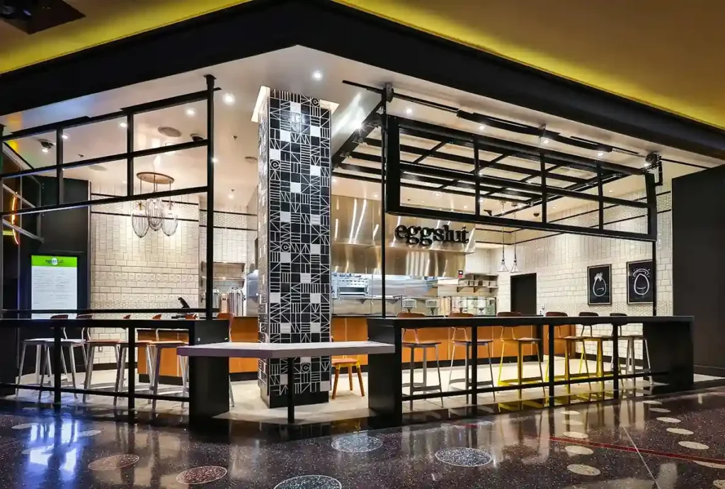 Eggslut cosmopolitan