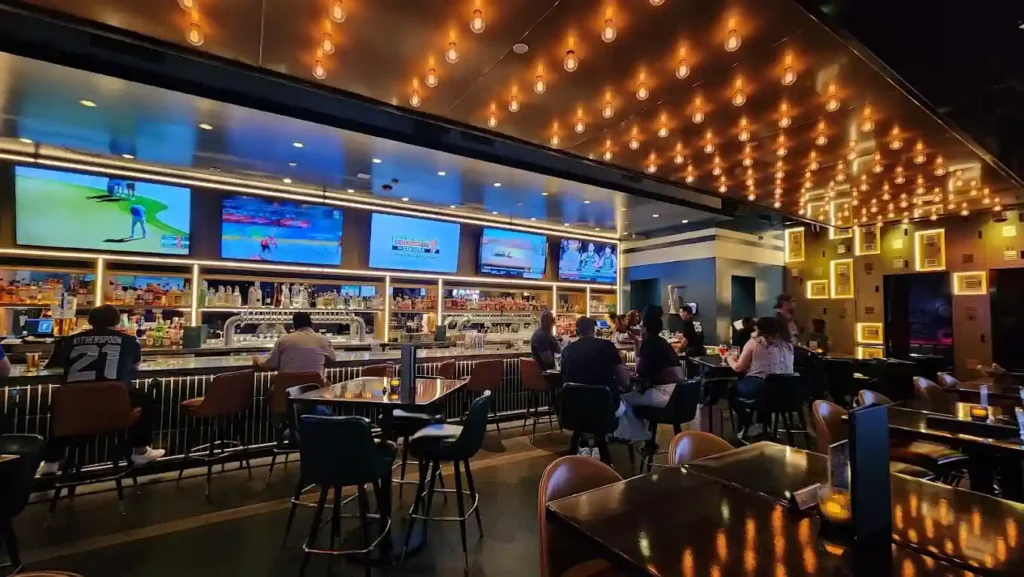 Flanker Kitchen + Sports Bar (Mandalay Bay)