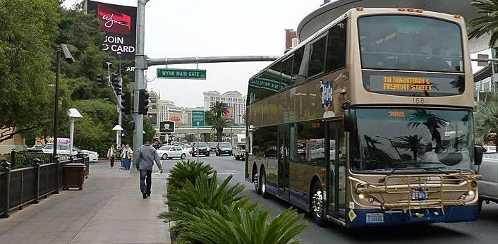 Deuce bus las vegas