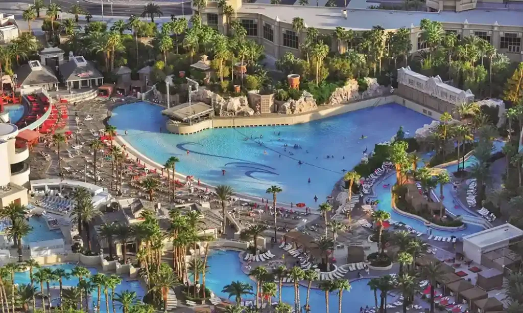 Mandalay Bay Wave Pool