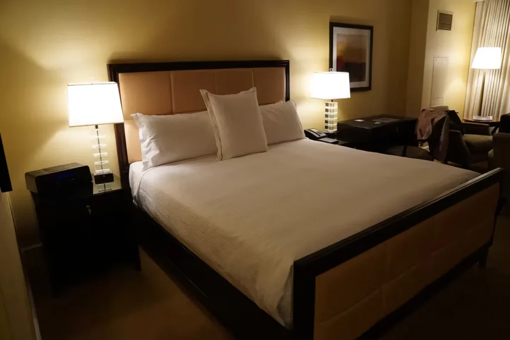 Trump Tower High Floor with Strip & Sphere View