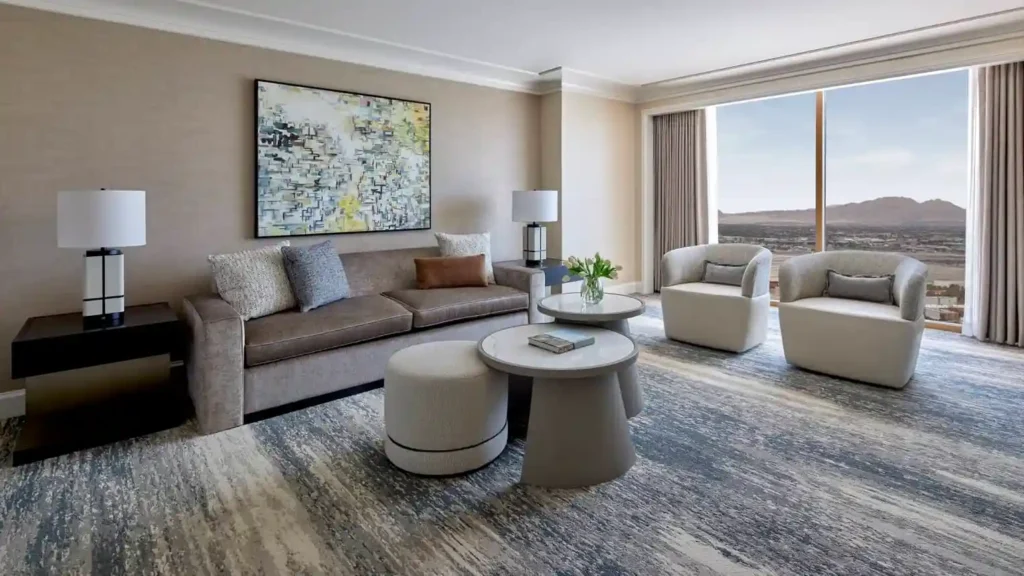 Four Seasons Executive Suite