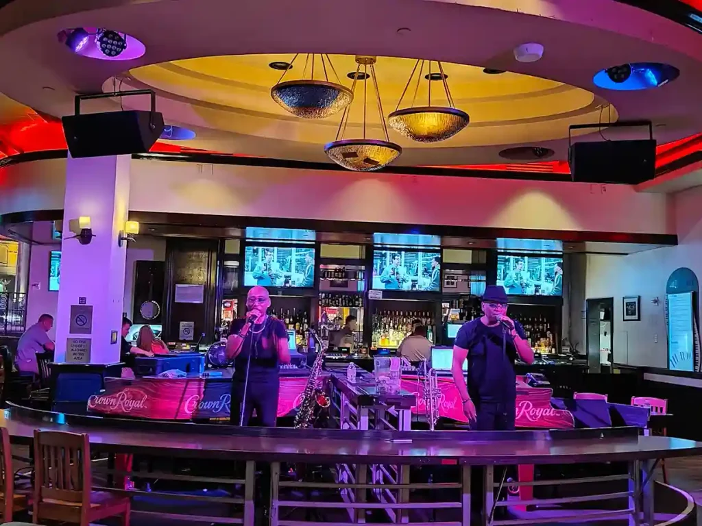 Harrah's Las Vegas Piano Bar
