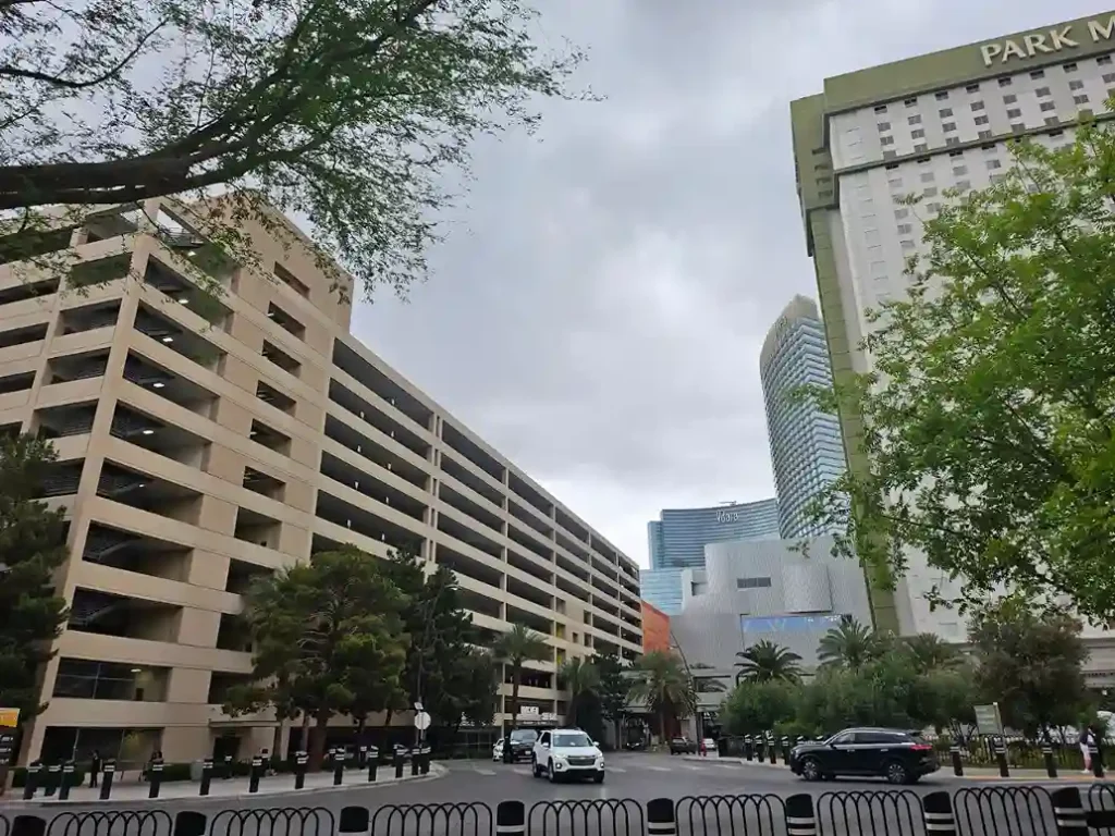 Parking at Park MGM